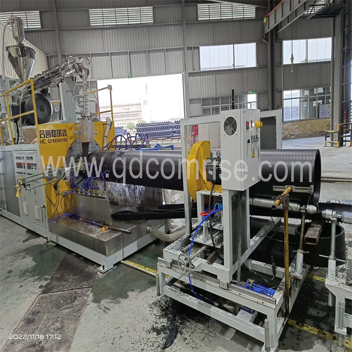 PE Solid Wall Winding Pipe Machine ຕິດຕັ້ງສົບຜົນສໍາເລັດໃນໂຮງງານລູກຄ້າ Shandong